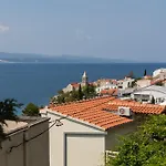 With Parking Space Pisak, Omis - 5975 Apartman Pisak