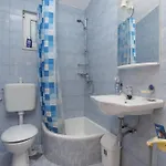 Apartman With Parking Space Pisak, Omis - 5975 *