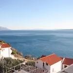 Apartman With Parking Space Pisak, Omis - 5975 Pisak