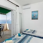With Parking Space Pisak, Omis - 5975 Apartman