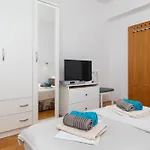 With Parking Space Pisak, Omis - 5975 Apartman