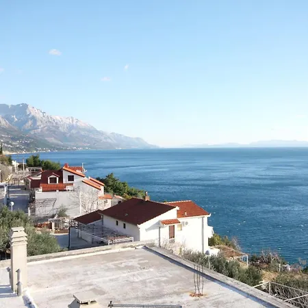 With Parking Space Pisak, Omis - 5975 *